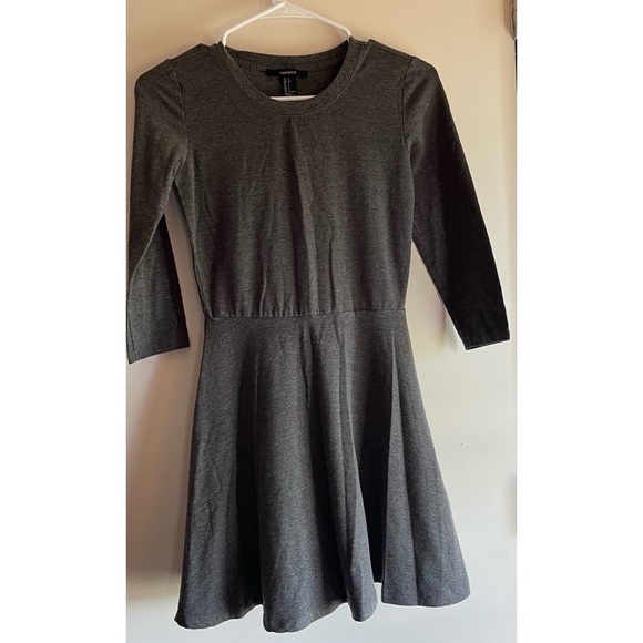Forever 21 Dresses & Skirts - Forever 21 Gray 3/4 Sleeve Dress Size Small